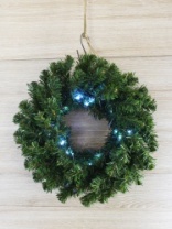 Венок новогодний зеленый ПВХ с электрогирляндой, 35 см, свет холодный белый